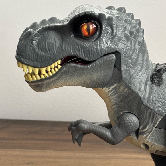 ZURU Gray Robo Alive T-REX Dinosaur Robotic Pet Sounds Walking & Opens Mouth - Picture 6 of 10